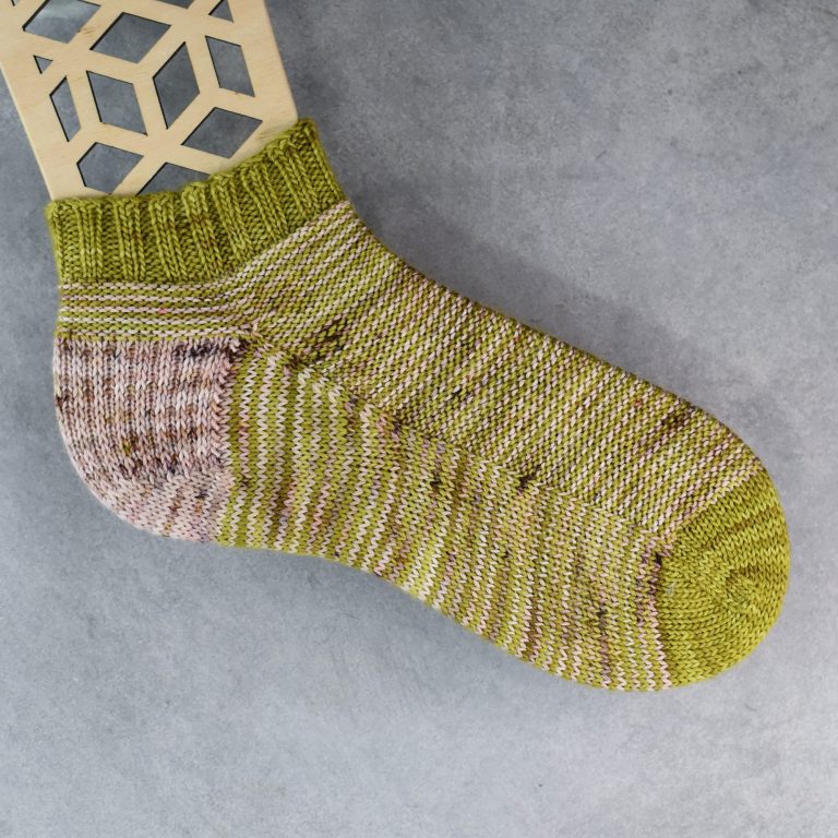 HalfAndHalfSocks-SOSU-13