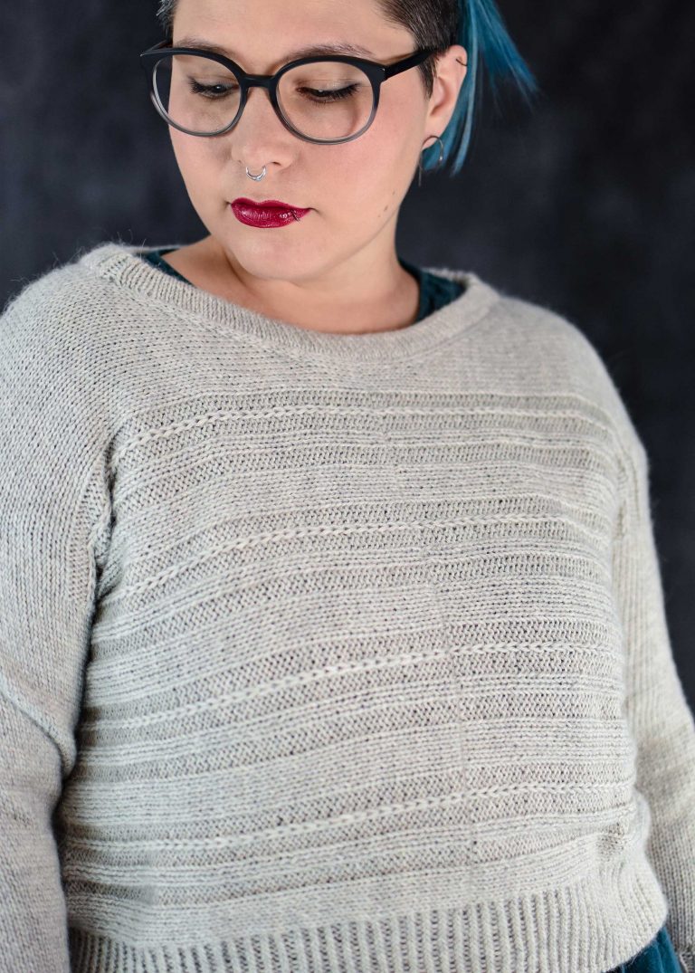 SidelinesSweater-SOSU-1C-Gray-04