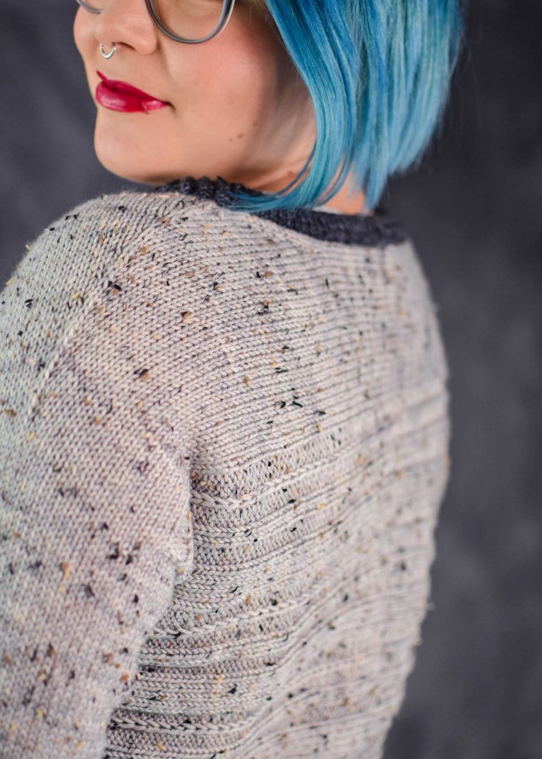 SidelinesSweater-SOSU-Gray-02