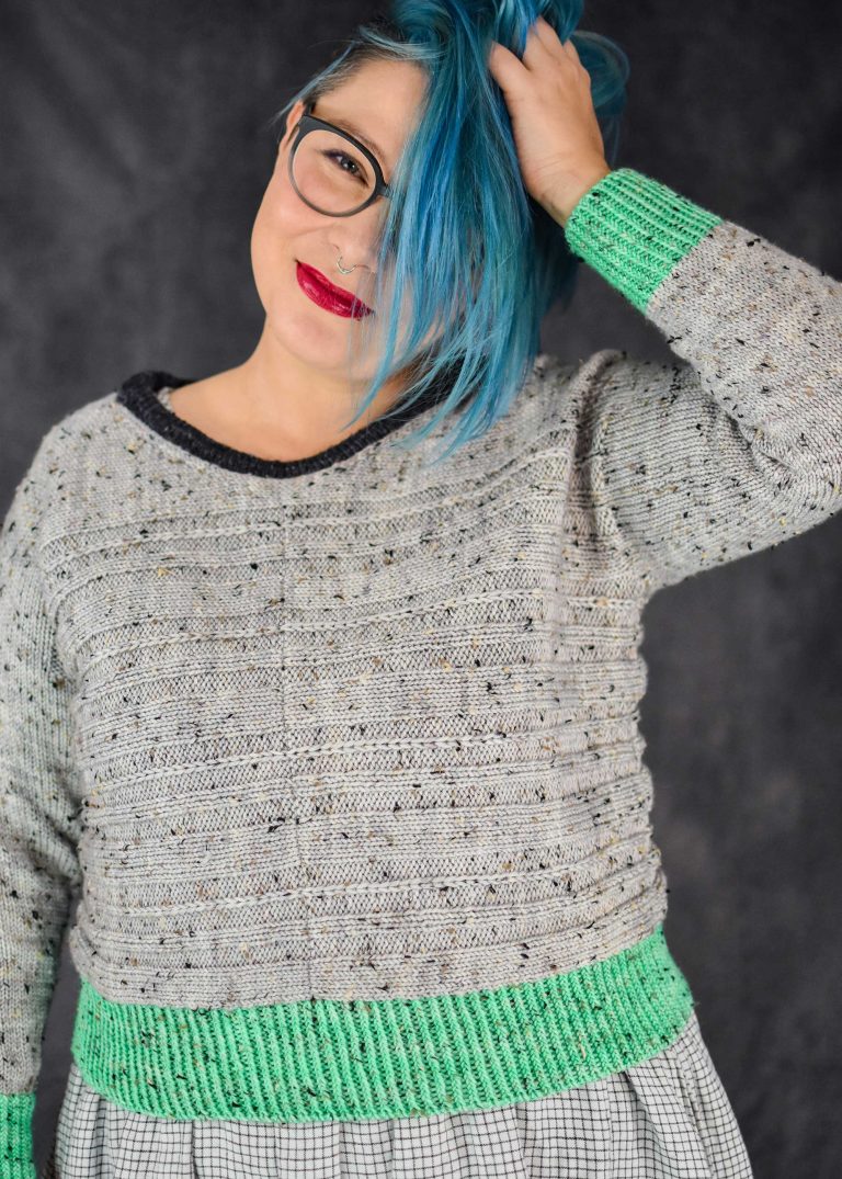 SidelinesSweater-SOSU-Gray-03