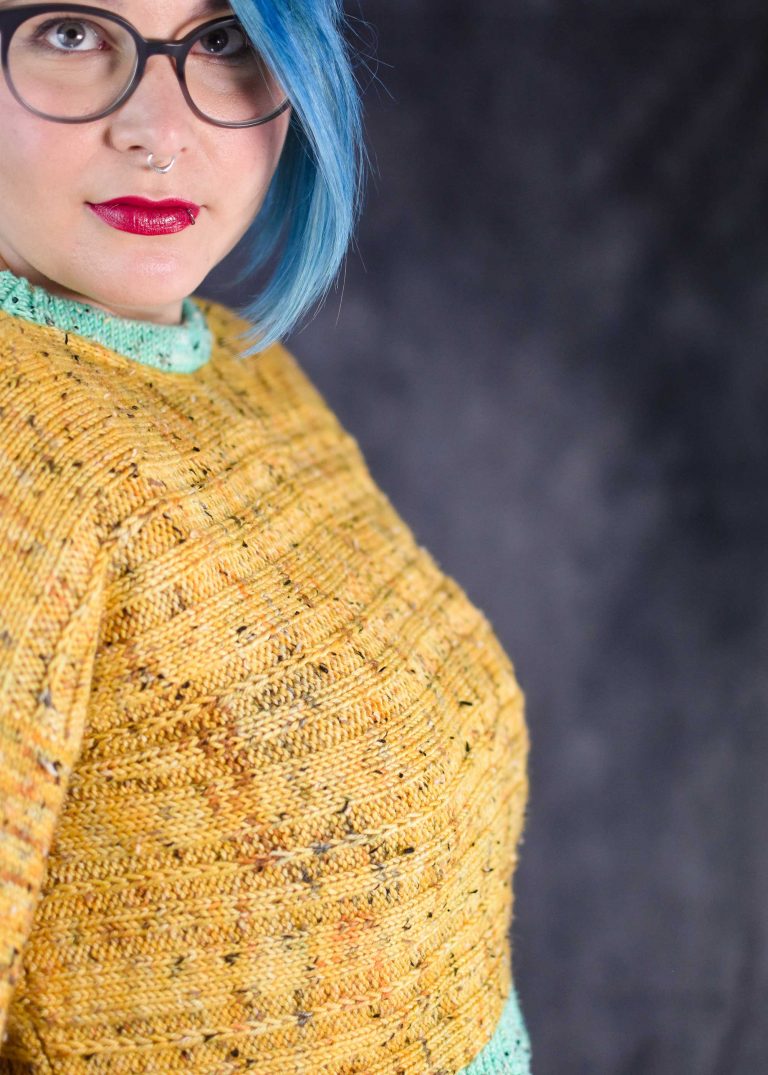 SidelinesSweater-SOSU-Prototype2-04