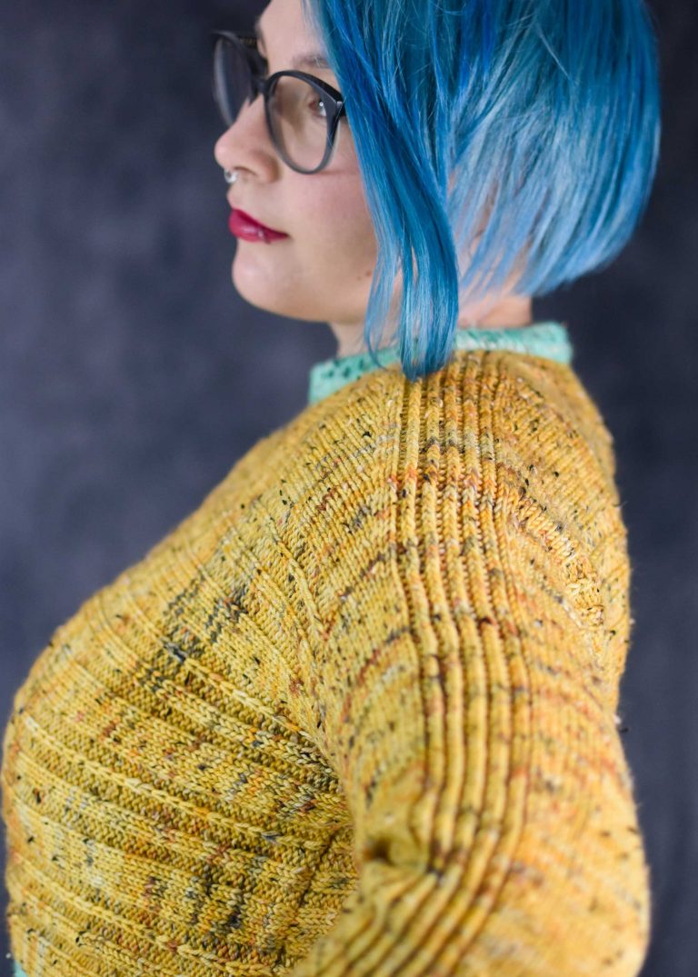 SidelinesSweater-SOSU-Prototype2-07