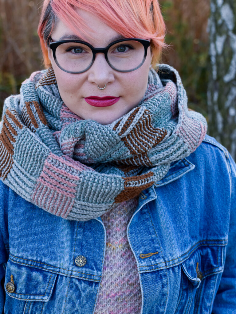 SOSU-GinghamCowl-08