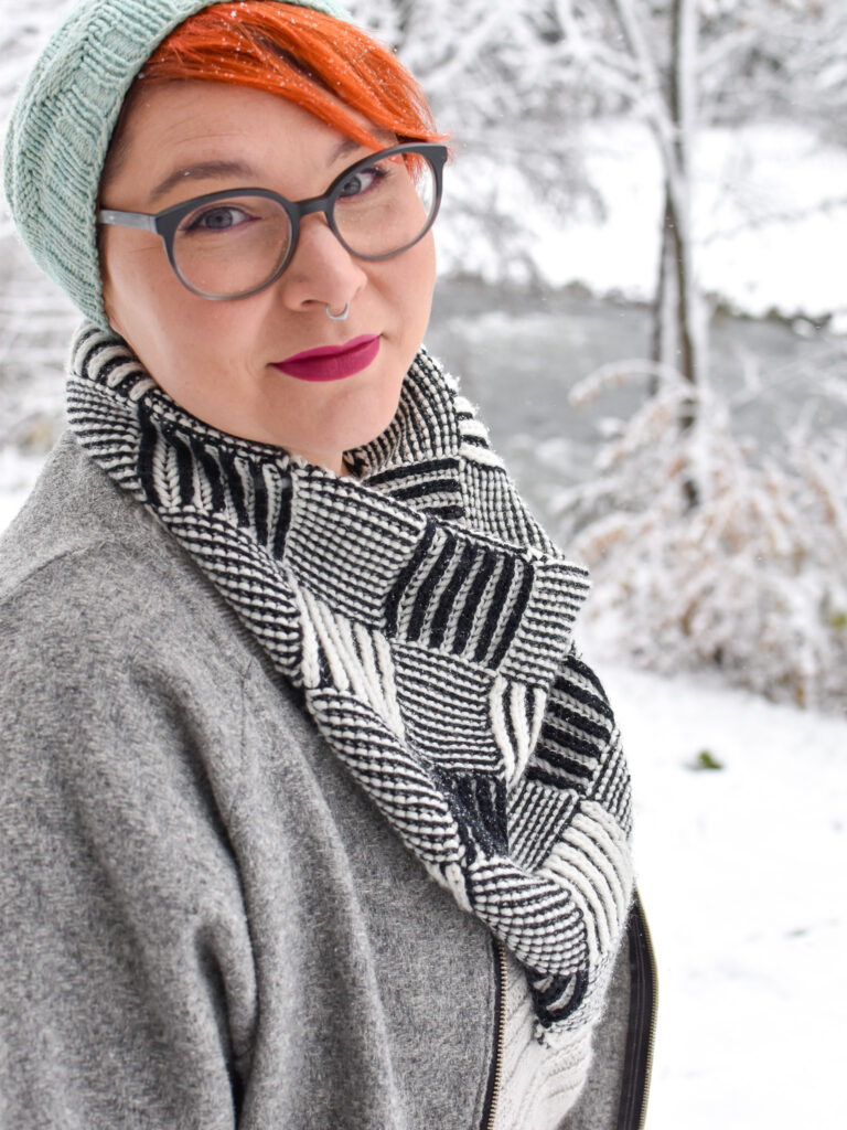 SOSU-GinnyBandanaCowl-17