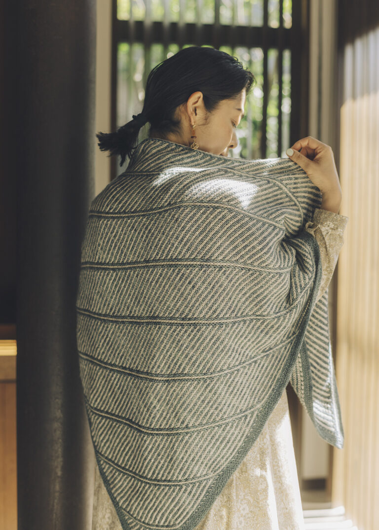 Photo: @masahiro_shimazaki for Amirisu / Hair & Makeup: @yokoyosh / Model: Kana